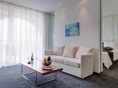 Zimmerbild 11