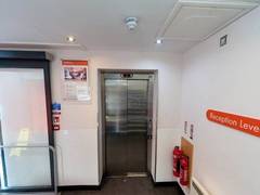 Zimmerbild 14