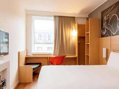 Zimmerbild 26