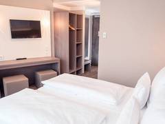 Zimmerbild 18