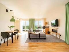 Zimmerbild 42