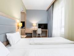 Zimmerbild 23