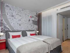 Zimmerbild 32