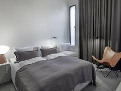 Zimmerbild 16