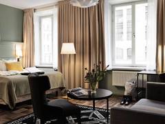 Zimmerbild 28