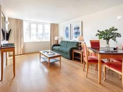Zimmerbild 28