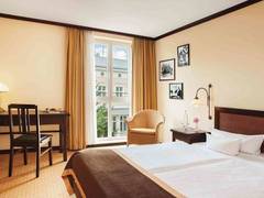 Zimmerbild 4