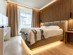 Zimmerbild 6