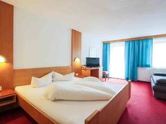 Zimmerbild 12