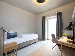 Zimmerbild 6