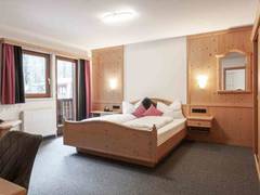 Zimmerbild 4