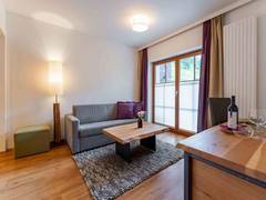 Zimmerbild 8