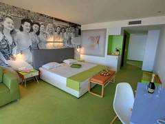 Zimmerbild 6