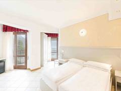 Zimmerbild 8