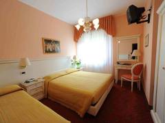 Zimmerbild 5
