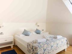 Zimmerbild 6