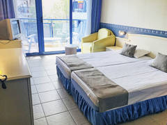 Zimmerbild 14