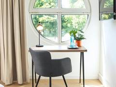 Zimmerbild 28