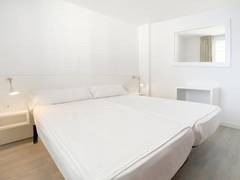 Zimmerbild 28