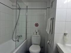 Zimmerbild 46