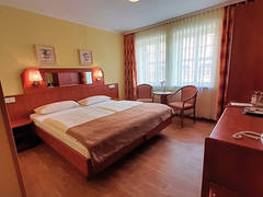 Zimmerbild 5