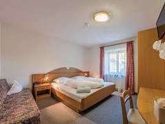 Zimmerbild 13