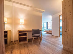 Zimmerbild 13