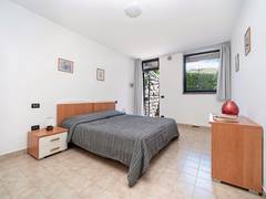 Zimmerbild 46