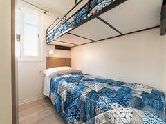 Zimmerbild 32