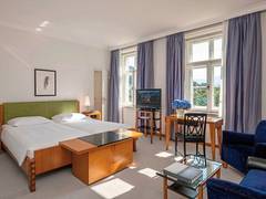 Zimmerbild 28