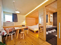 Zimmerbild 9