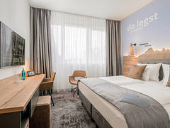 Zimmerbild 32