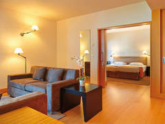 Zimmerbild 48
