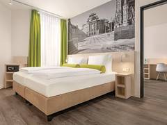 Zimmerbild 2
