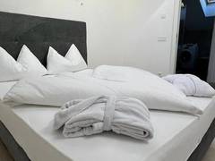 Zimmerbild 2