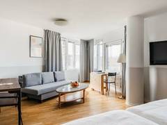Zimmerbild 19
