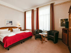Zimmerbild 4