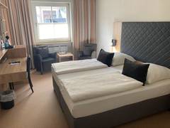 Zimmerbild 8