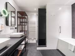Zimmerbild 6