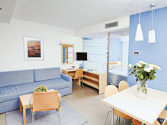 Zimmerbild 6