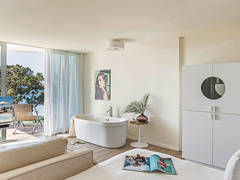 Zimmerbild 64