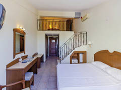 Zimmerbild 7