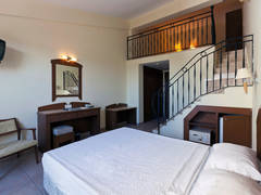 Zimmerbild 8