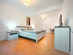 Zimmerbild 5