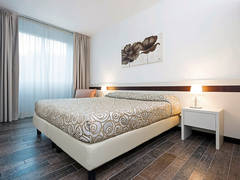 Zimmerbild 5
