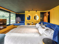 Zimmerbild 5