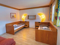 Zimmerbild 9