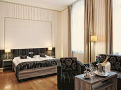 Zimmerbild 12