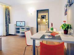 Zimmerbild 7