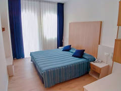 Zimmerbild 32